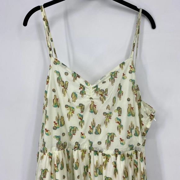 ModCloth In Your Nature Maxi Dress in Cacti - Picture 5 of 12